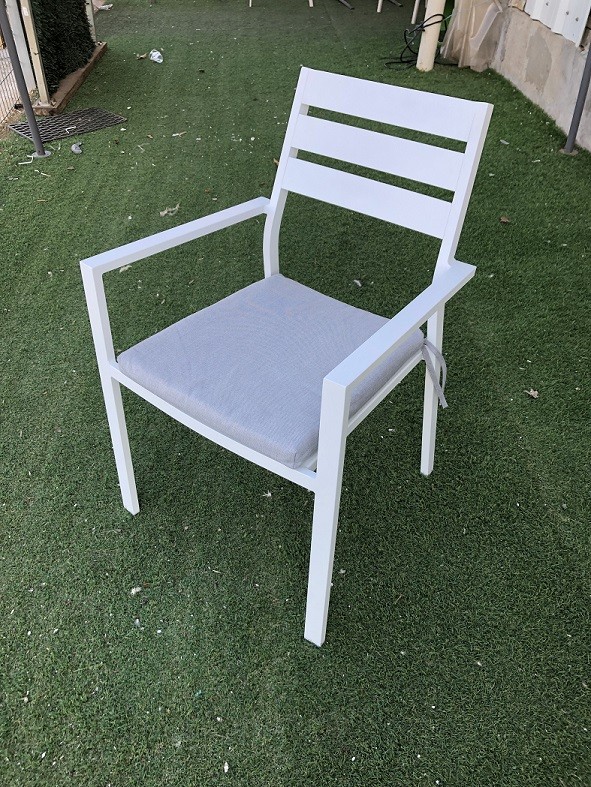 כיסא אלומיניום כולל כרית ידית מעוגלת כיסא אלומיניום כולל כרית ידית מעוגלת