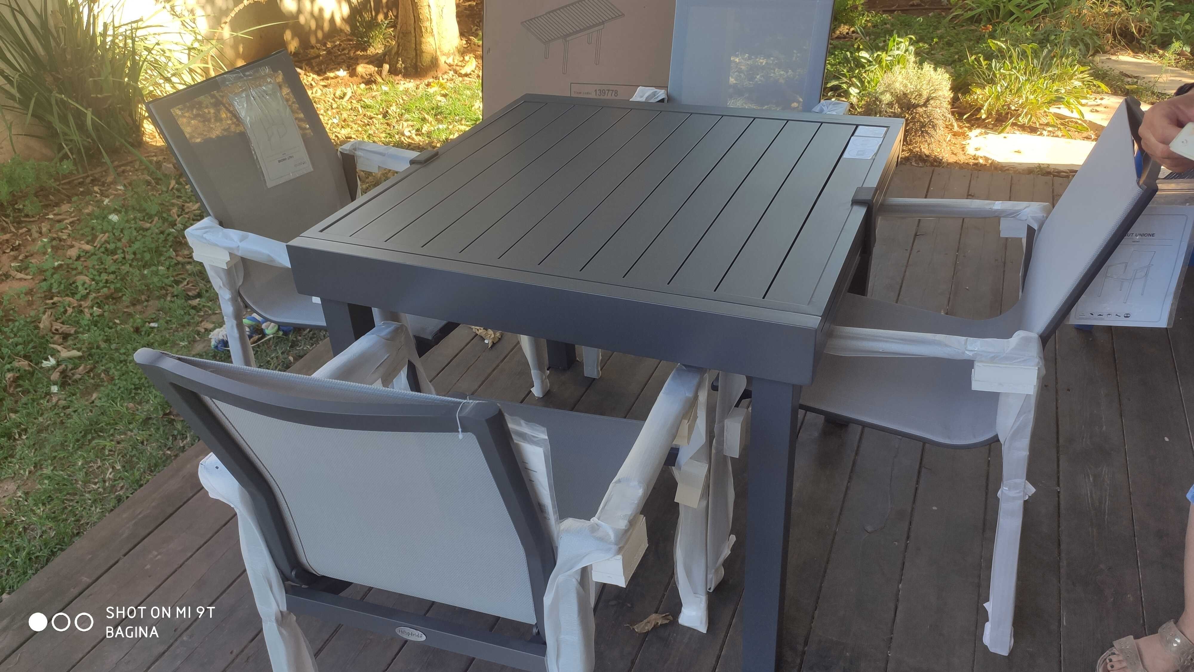 פינת אוכל אלומיניום שלבים 90*90*180 פינת אוכל אלומיניום שלבים 90*90*180