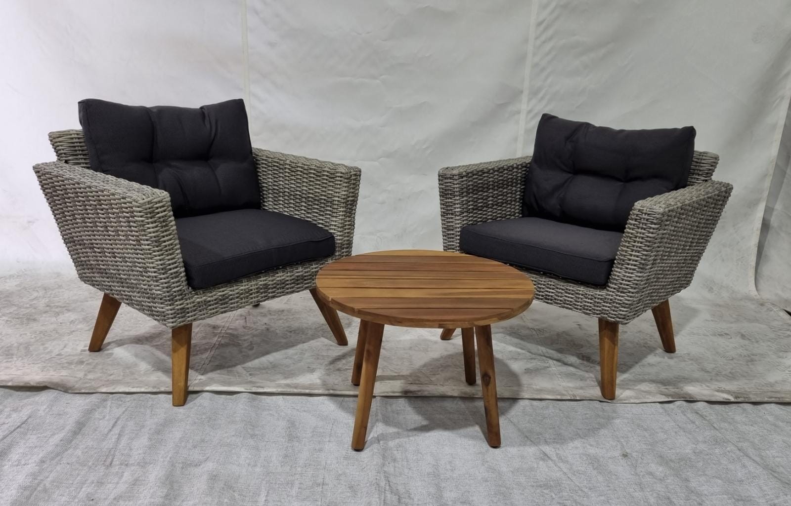 ����� ����� ����� "����"