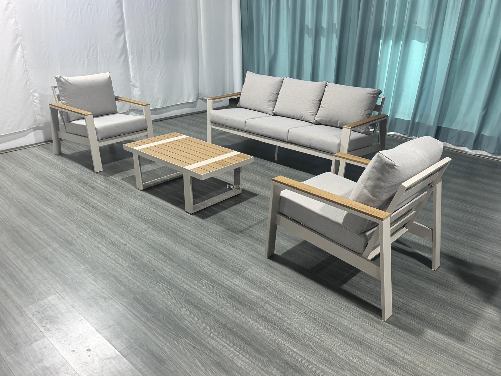 פינת ישיבה מאלומניום דגם "באטומי" תלת פינת ישיבה מאלומניום דגם "באטומי" תלת