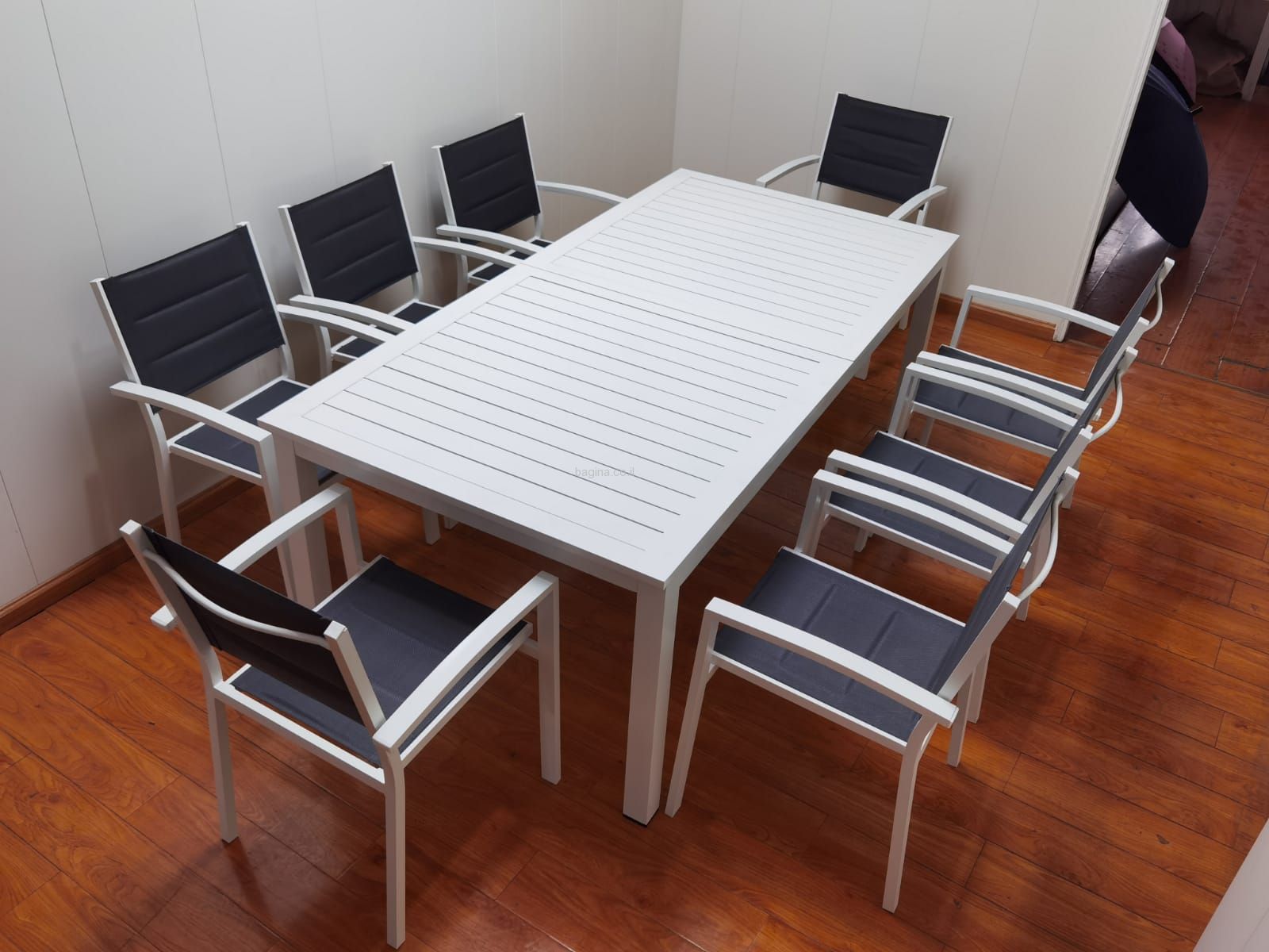 ���� ���� ��������� 100/200/300 ���� 8 �����