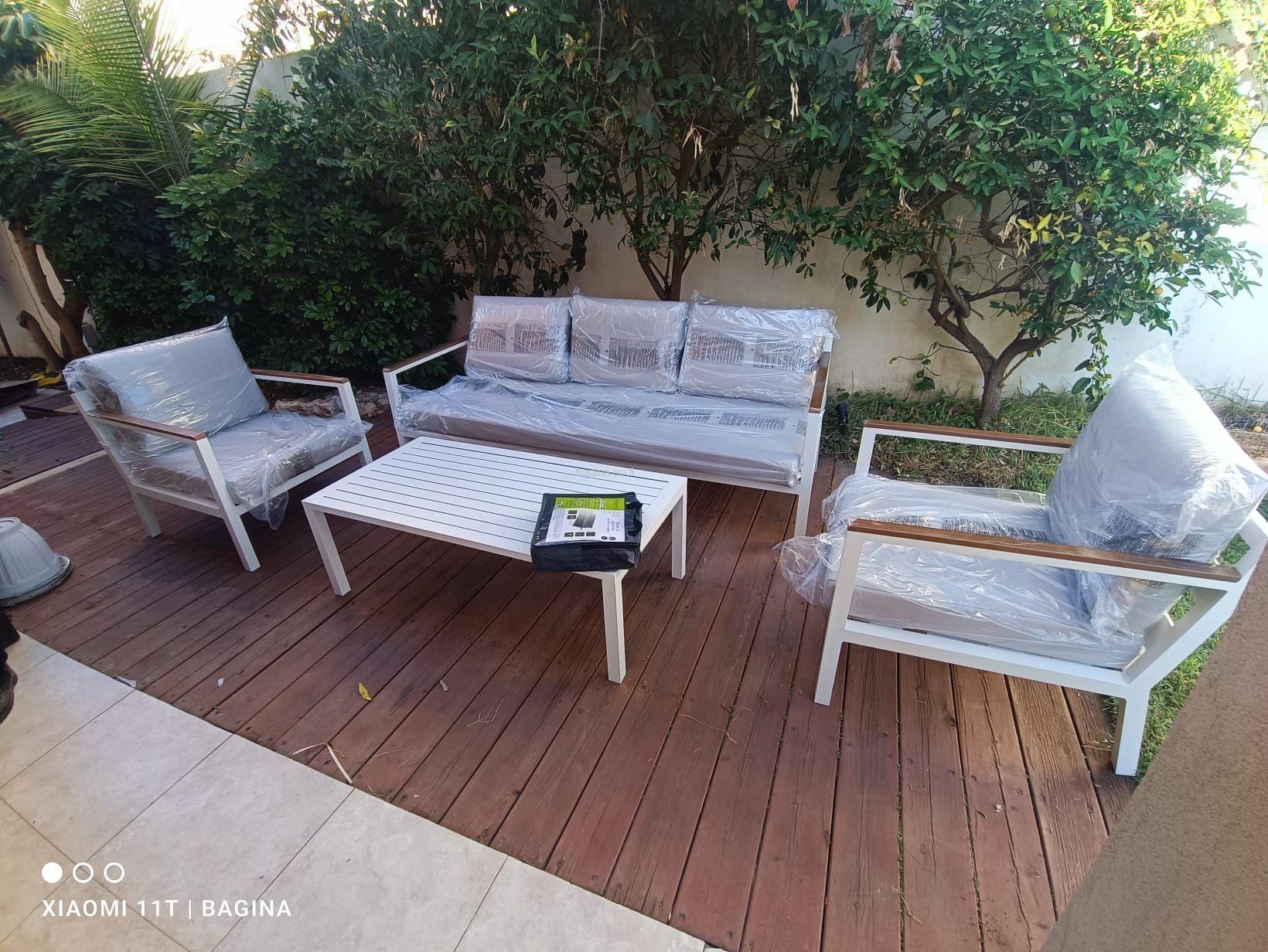 מערכת ישיבה פראג תלת מערכת ישיבה פראג תלת