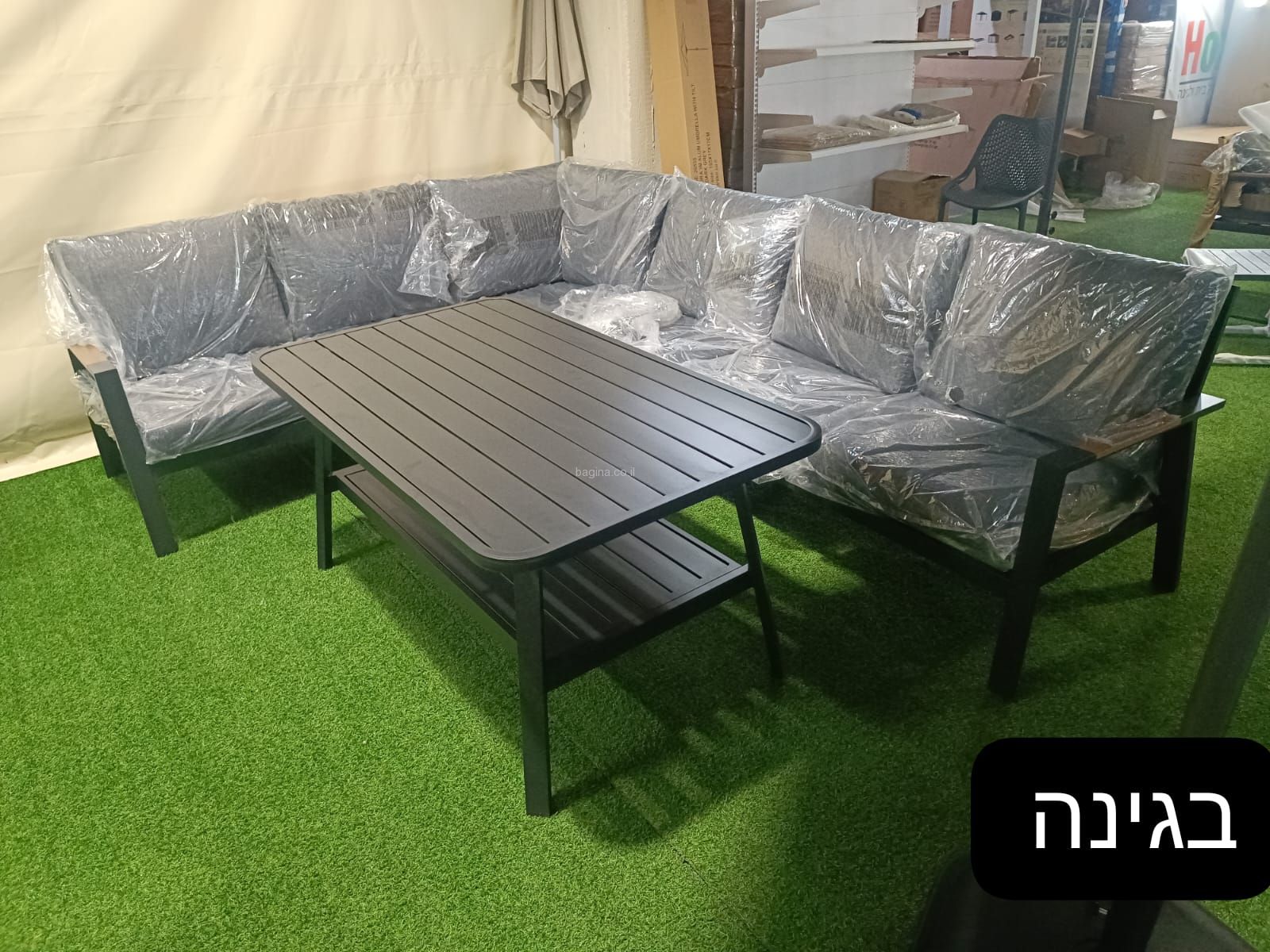 מערכת ישיבה פינתית דגם עידן אלומיניום מערכת ישיבה פינתית דגם עידן אלומיניום