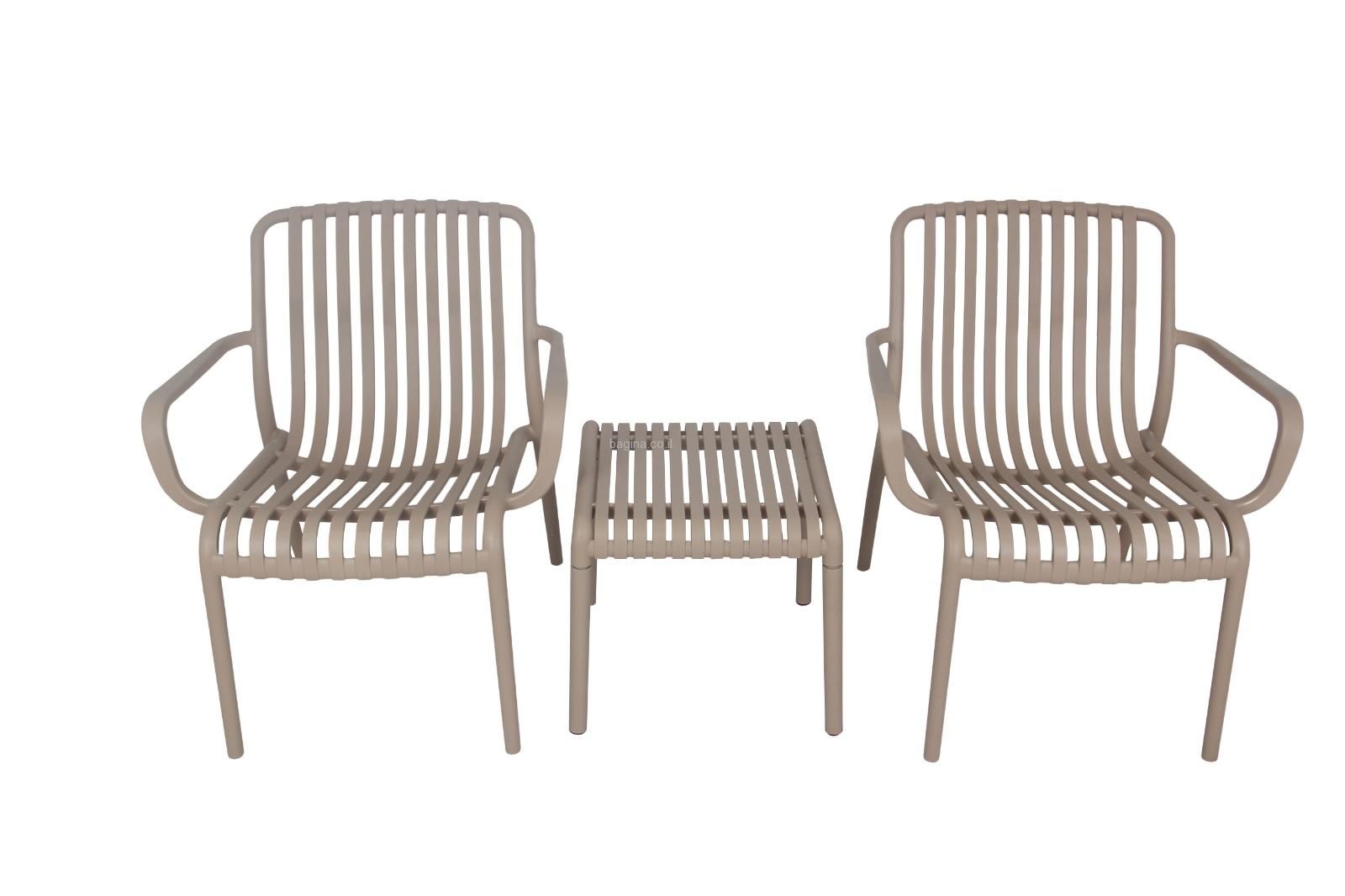 פינת קפה מפלסטיק יצוק דגם 'אלגנט' פינת קפה מפלסטיק יצוק דגם 'אלגנט'