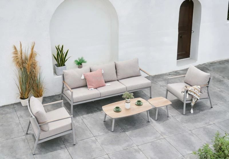 מערכת ישיבה תלת מושבית מאלומיניום דגם "קורל" מערכת ישיבה תלת מושבית מאלומיניום דגם "קורל"