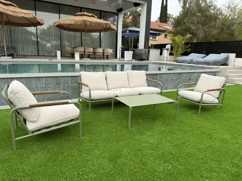 מערכת ישיבה תלת מושבית מאלומיניום דגם "רוסו" מערכת ישיבה תלת מושבית מאלומיניום דגם "רוסו"