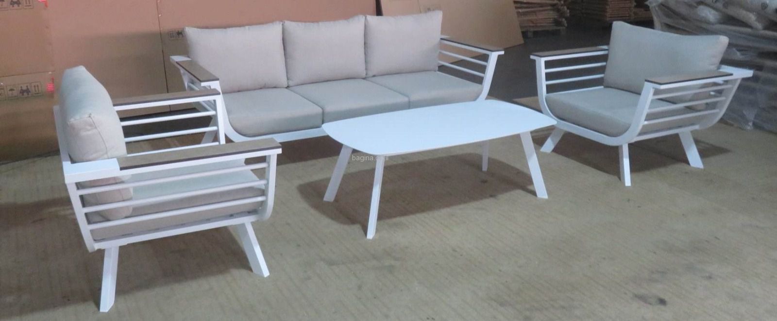 פינת ישיבה תלת דגם מייתרים אקסטרה פינת ישיבה תלת דגם מייתרים אקסטרה